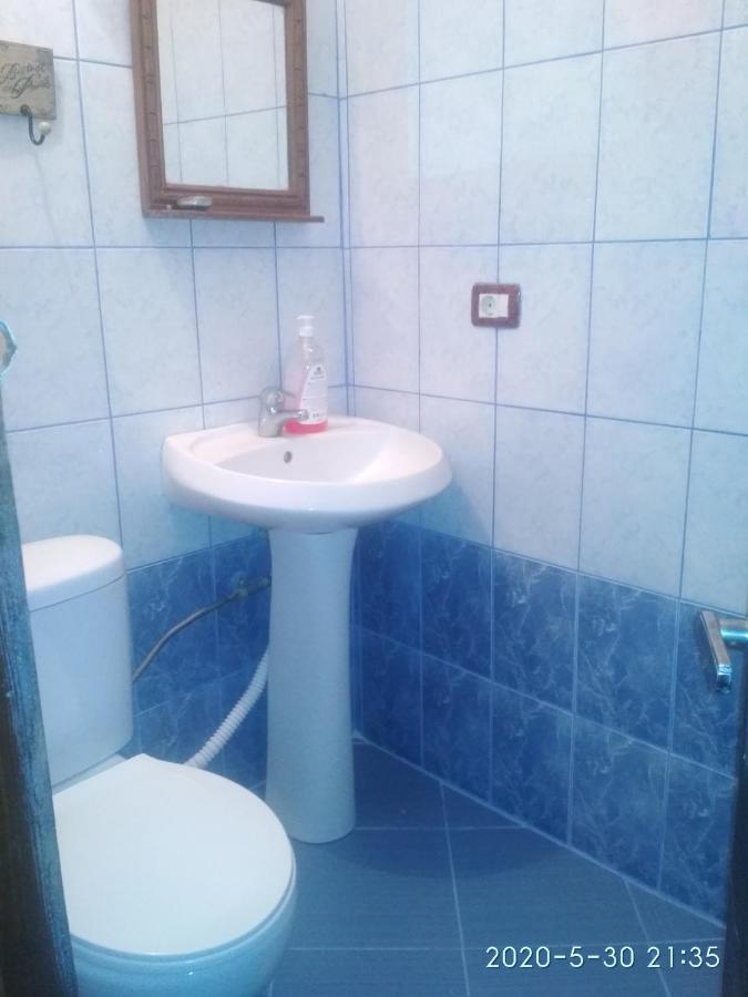 Karafil Guesthouse Gjirokastër Екстериор снимка