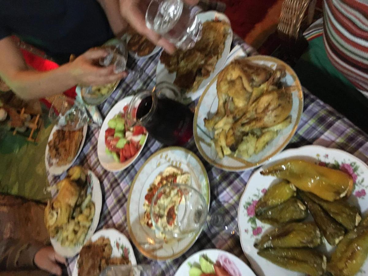 Karafil Guesthouse Gjirokastër Екстериор снимка