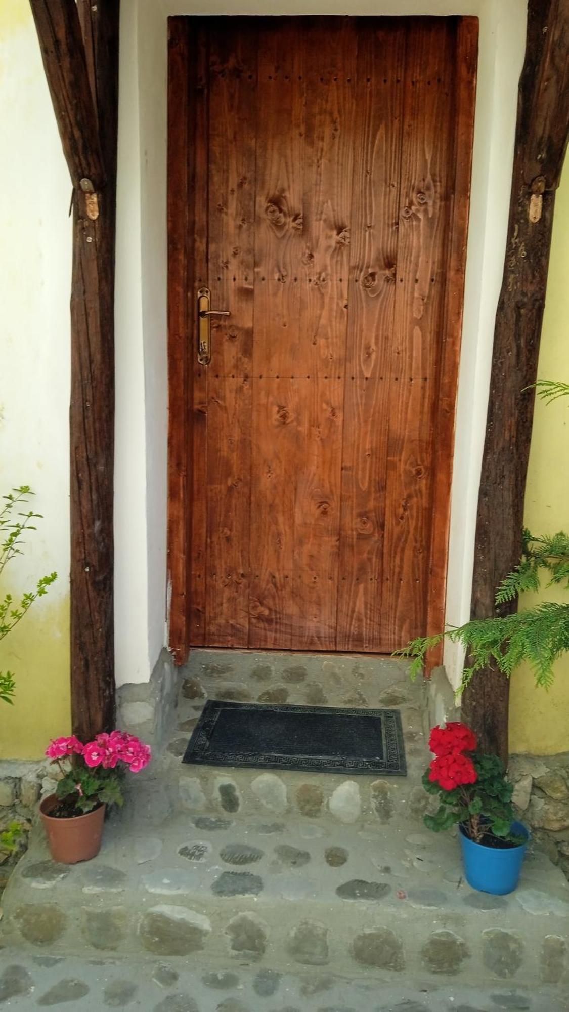 Karafil Guesthouse Gjirokastër Екстериор снимка