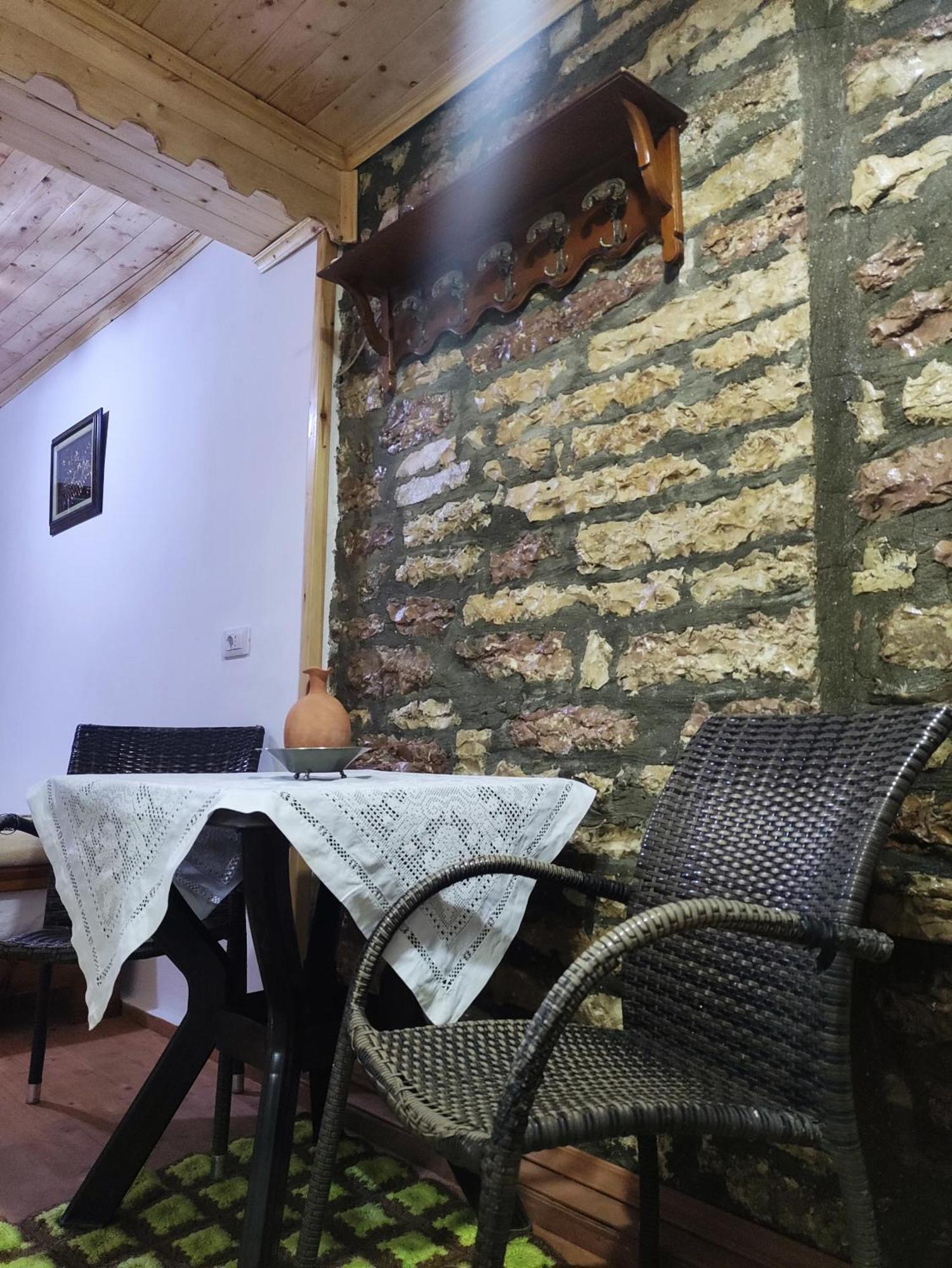 Karafil Guesthouse Gjirokastër Екстериор снимка